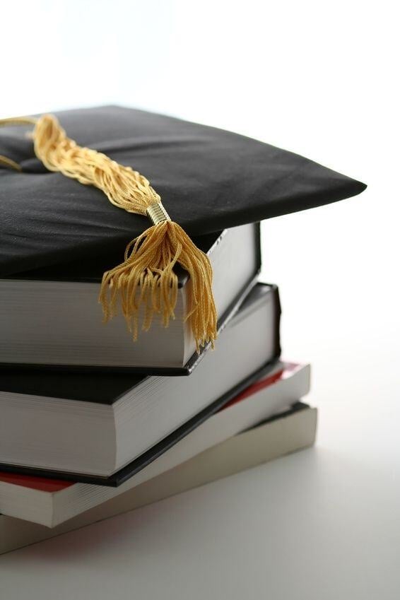 5 Tips for Financial Aid During a Financial Crisis_college bound academy